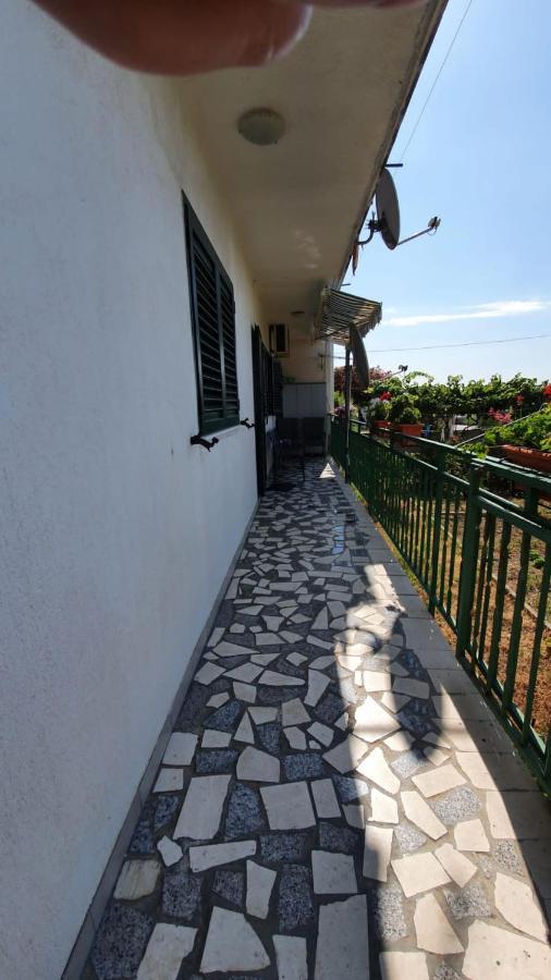 Apartment Miro Kaštela المظهر الخارجي الصورة